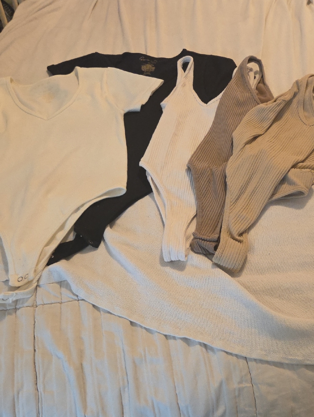 5 Ribbed Tank & Bodysuit Mix in Cream, Black, Taupe and White.